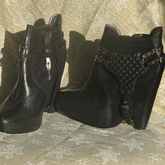 Sam Edelman Shoes - Black wedge Booties